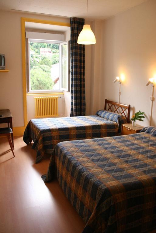 Grand Hotel De L'Europe Vals-les-Bains Quarto foto